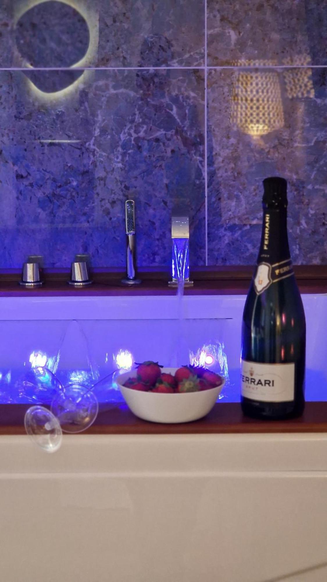 Superior Suite & Apartment Катания Экстерьер фото